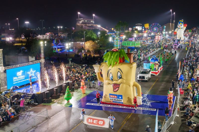 McAllen Holiday Parade – South Texas Spectacular