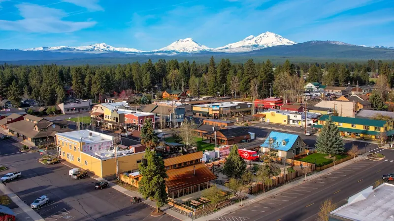 Sisters: Wild West Facade Hiding Tourism Struggles