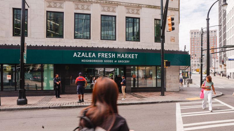 Neighborhood Oasis Where Food Deserts Once Reigned