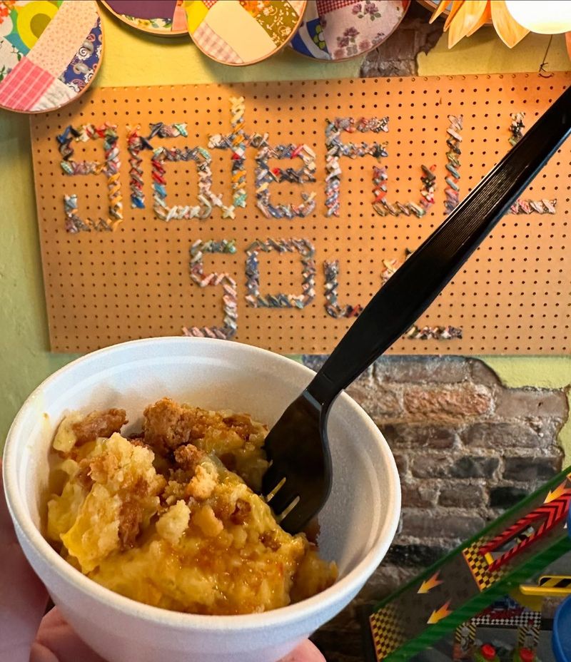 GrateFull Soul: Hattiesburg's Midday Masterpiece
