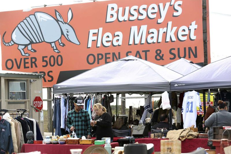 Bussey's Flea Market in Schertz