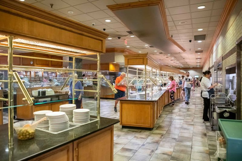 Breakfast Heaven at Shady Maple Smorgasbord