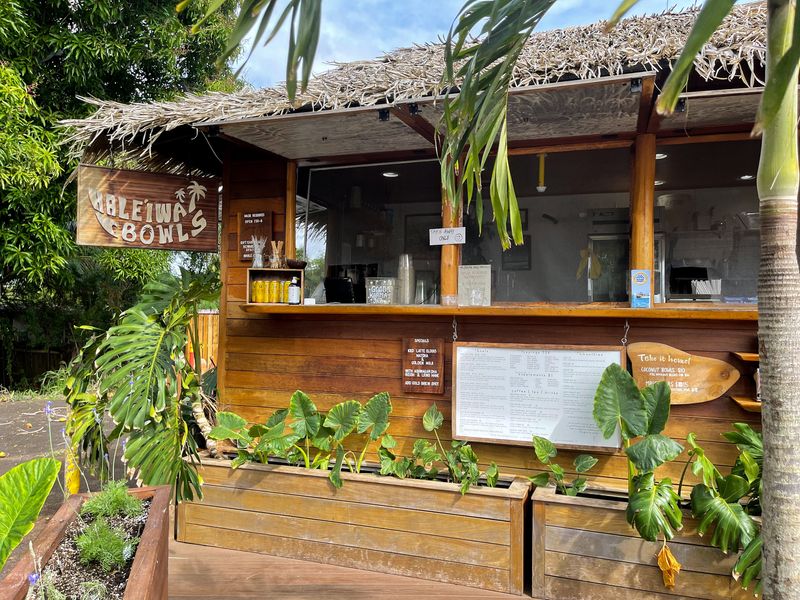 Haleiwa Bowls: North Shore's Thatched Paradise