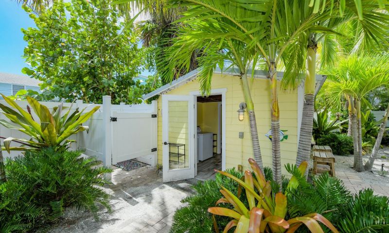 Little Palm Cottage, Anna Maria Island