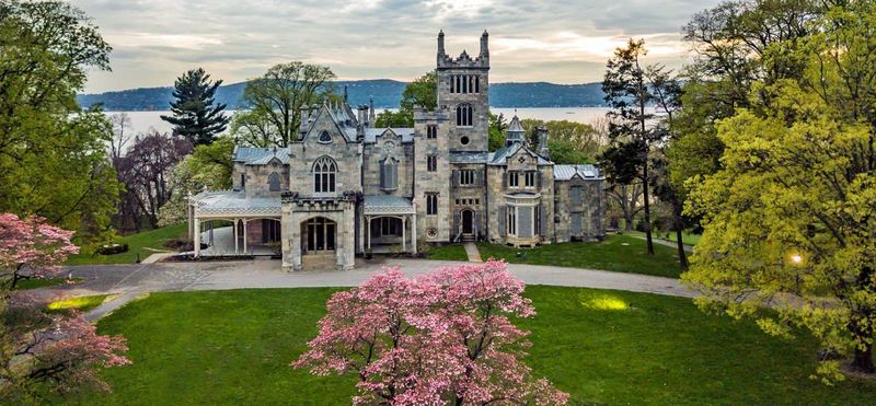 Tarrytown: Where America's Aristocracy Built Their Dreams