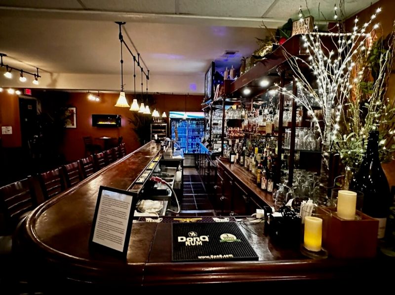 Pineapple Eddie Southern Bistro: Erie's Caribbean-Southern Fusion