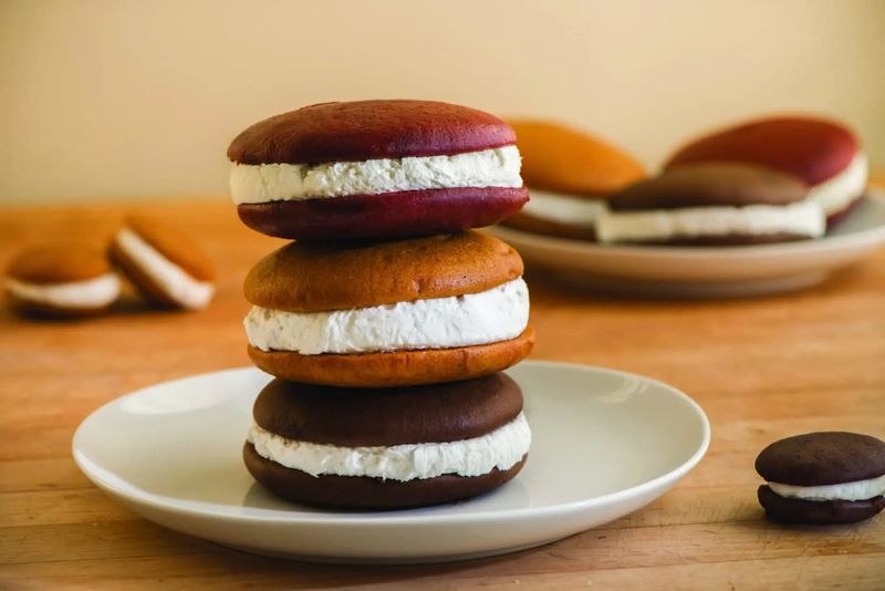 Bird-in-Hand Bakeshop: Authentic Amish Country Baked Goods