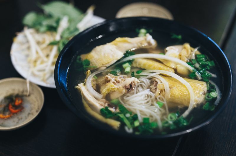 Pho Ga Vang 