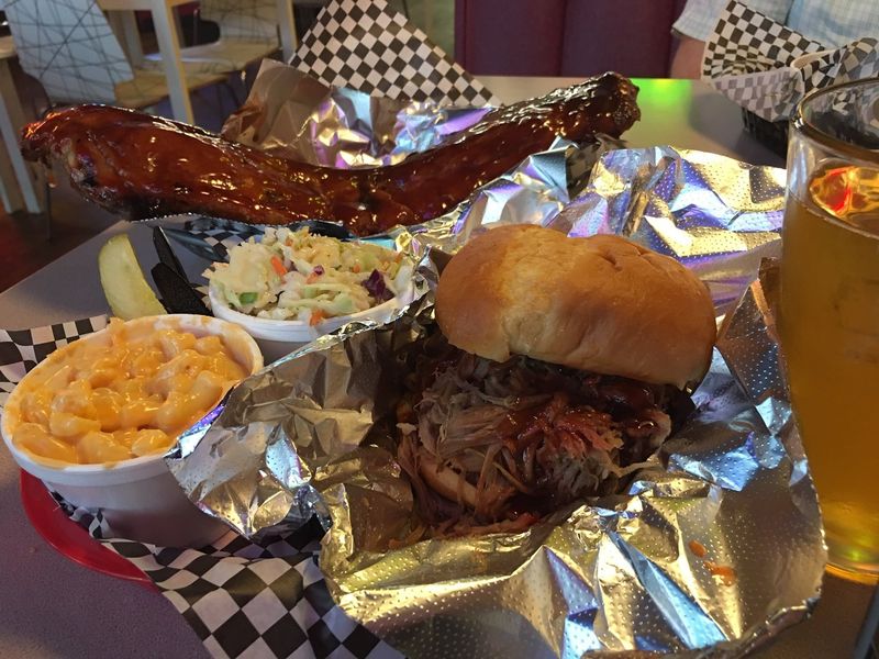 Combs BBQ Central, Middletown