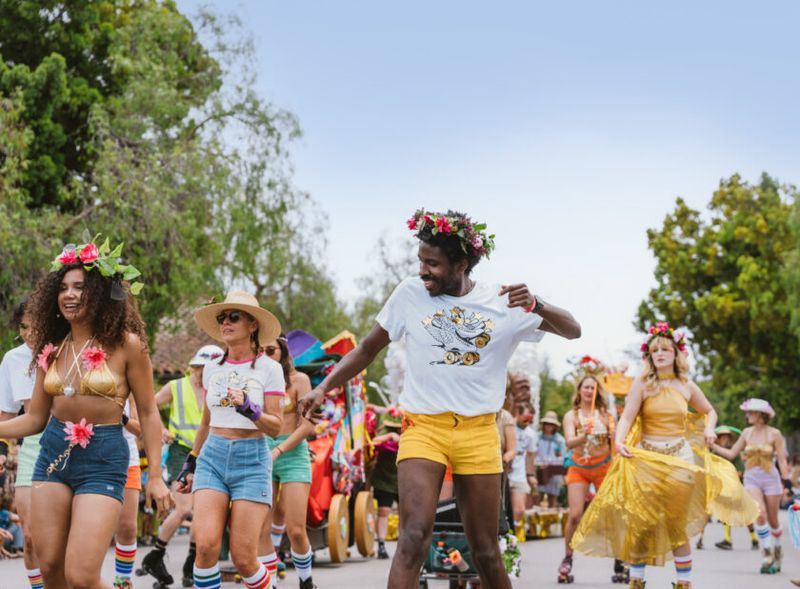 Santa Barbara Summer Solstice Parade (Santa Barbara)