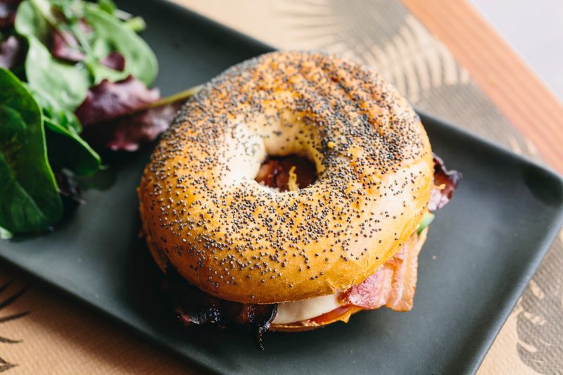 Best Bagel & Coffee: Midtown's Hidden Treasure