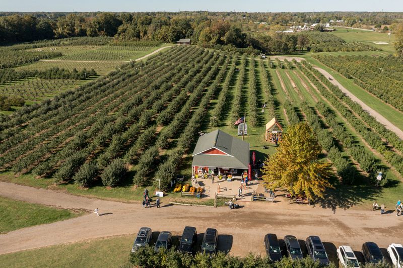 Crane Orchards - Fennville