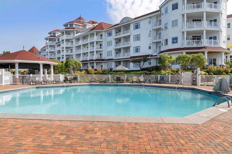 Inn at Bay Harbor - Elegant Coastal Escape