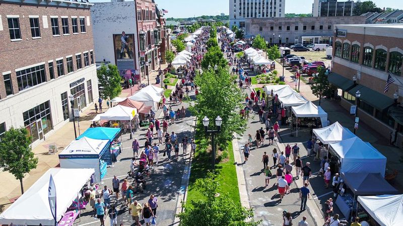 Lakeshore Art Festival
