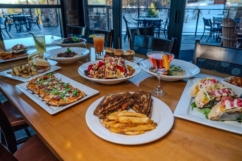 Blue Mountain Family Restaurant: Hidden Mountain Gem