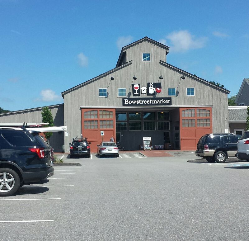 Bow Street Market: Freeport's Upscale Seafood Source