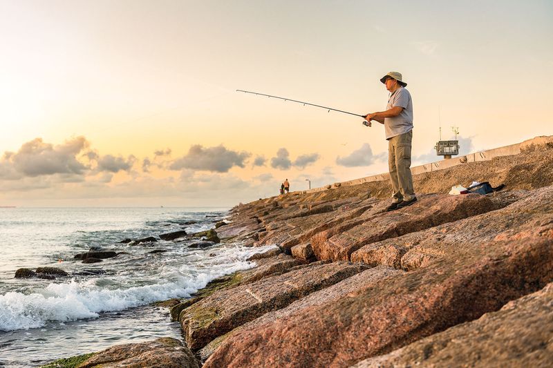 Surfside Jetty Park: Hidden Gem With Facilities
