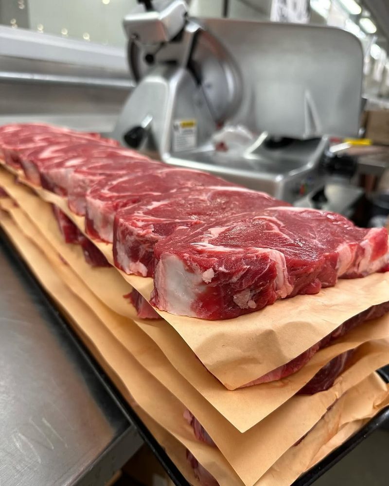 Nino Salvaggio International Marketplace: Premium and Global Selections