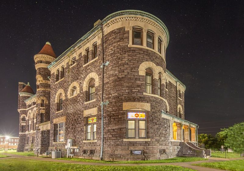 Licking County Historic Jail's Restless Inmates