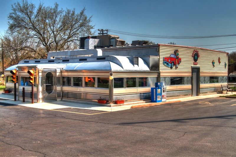 Nancy's Main Street Diner, Grafton