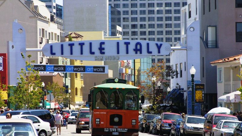 Enjoy A Food Crawl In Little Italy