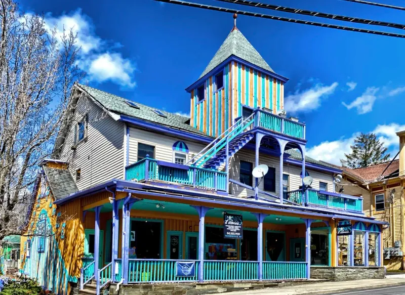 Tannersville: The Painted Village in the Sky