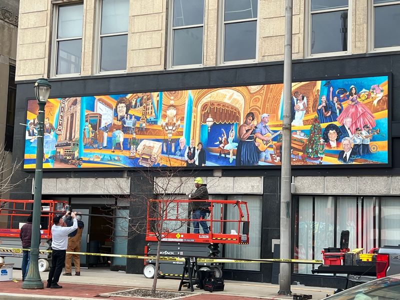 Joliet: Murals, Museums, and the Rialto Square Theatre