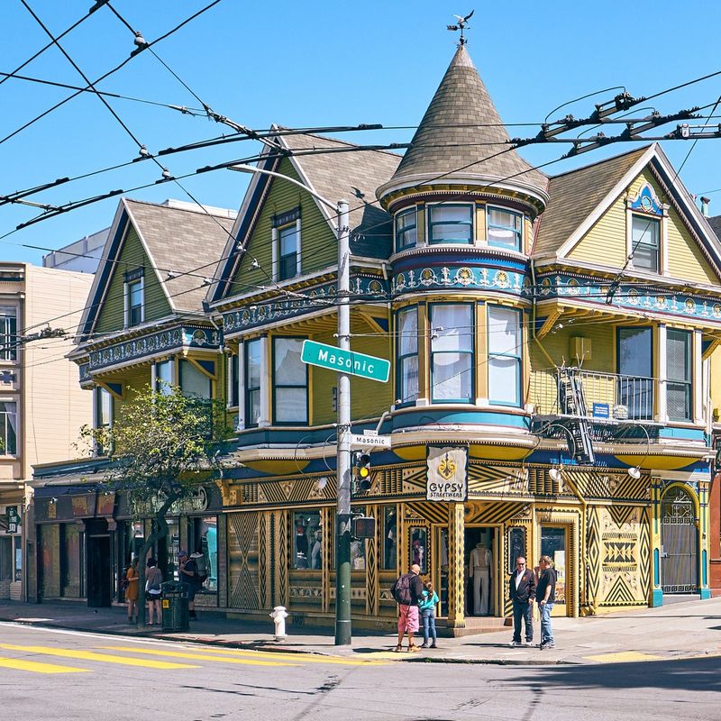 Haight-Ashbury: From Counterculture to Tourist Culture