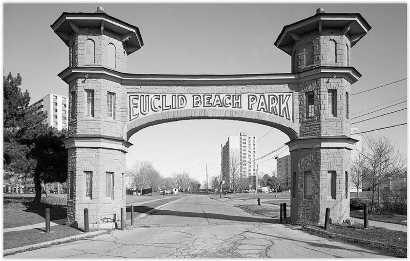 Euclid Beach Park: Cleveland's Lakeside Playground