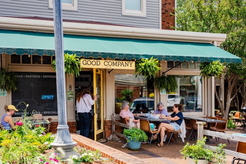 Good Company Cafe: Huntsville's Cozy Coffee and Breakfast Haven