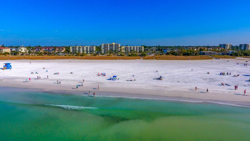 Siesta Key Beach - Award-Winning Safety