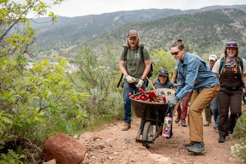 How Hiking Connects People to Community and Environment