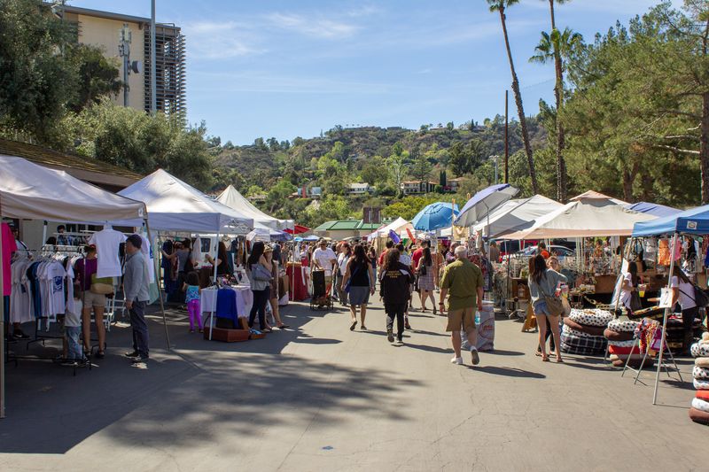 The Rose Bowl Flea Market: A Traveler's Favorite