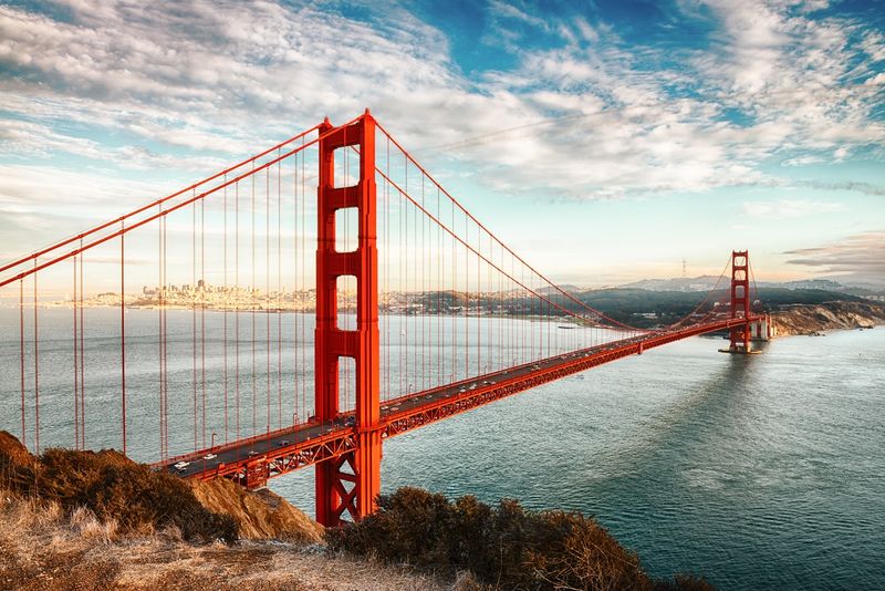 Golden Gate Bridge: The Flame-Colored Marvel