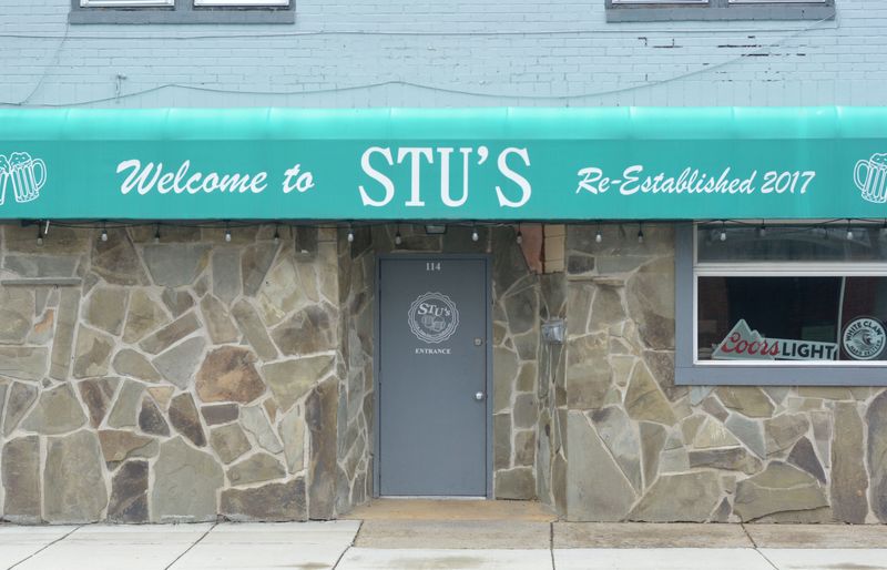 Stu's Place: Hidden Gem with Flavor to Spare