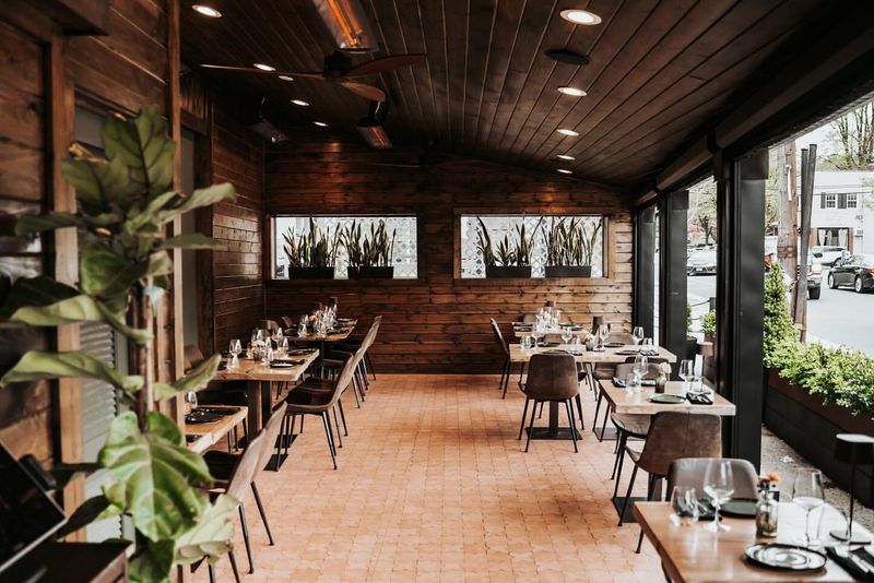 Mangia Toscano: Metuchen's Tuscan Escape