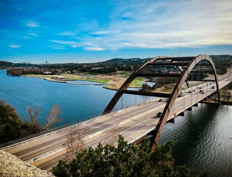 Loop 360, Austin