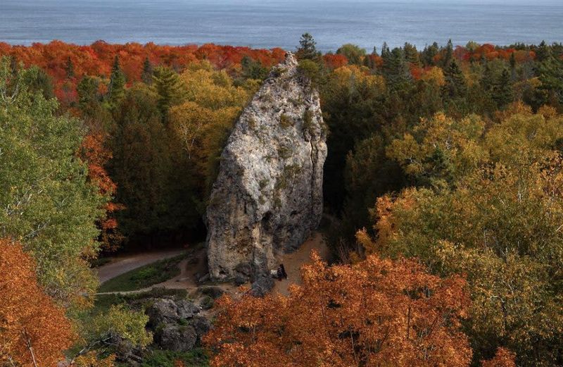 Sugar Loaf Rock (Mackinac Island)