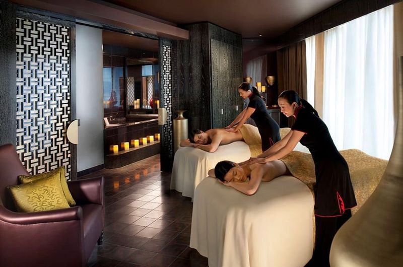 Couples Massage at a Luxury Spa