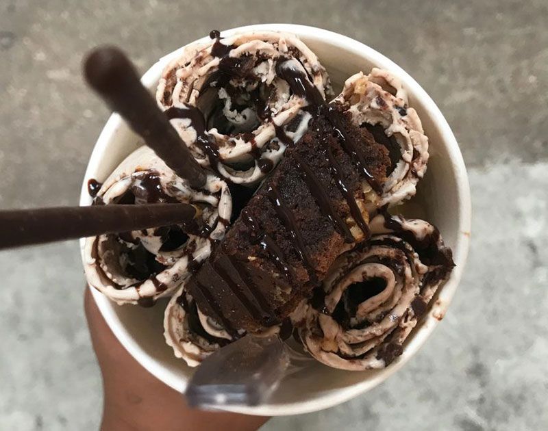 Chills 360's Hypnotic Ice Cream Rolls