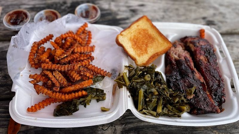Pearl Country Store & Barbecue, Micanopy