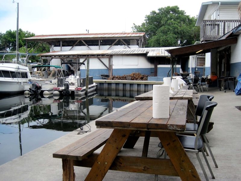 The Freezer Tiki Bar,  Homosassa
