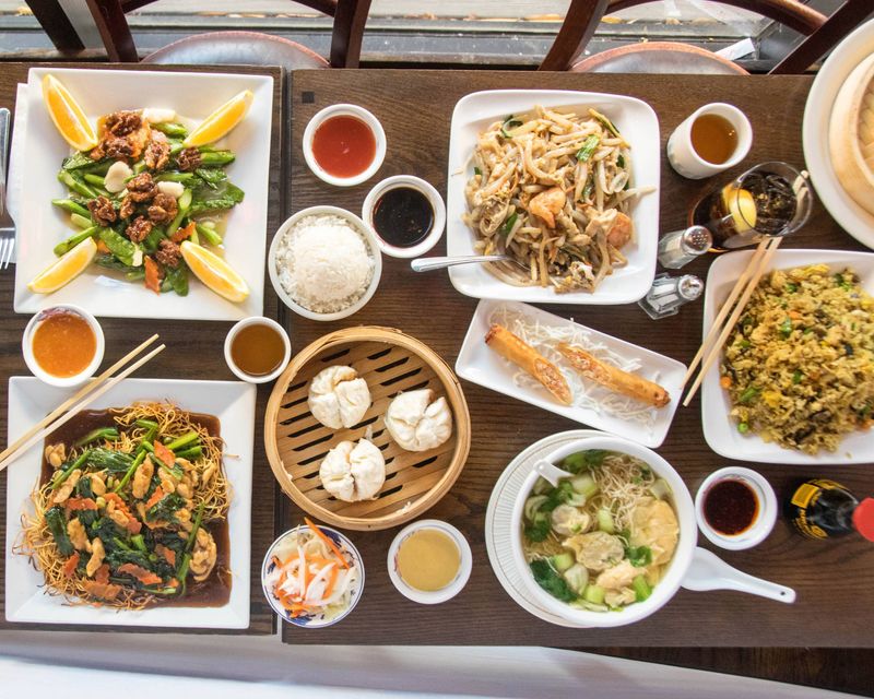 El Palacio: Where Latin Meets Asian Cuisine