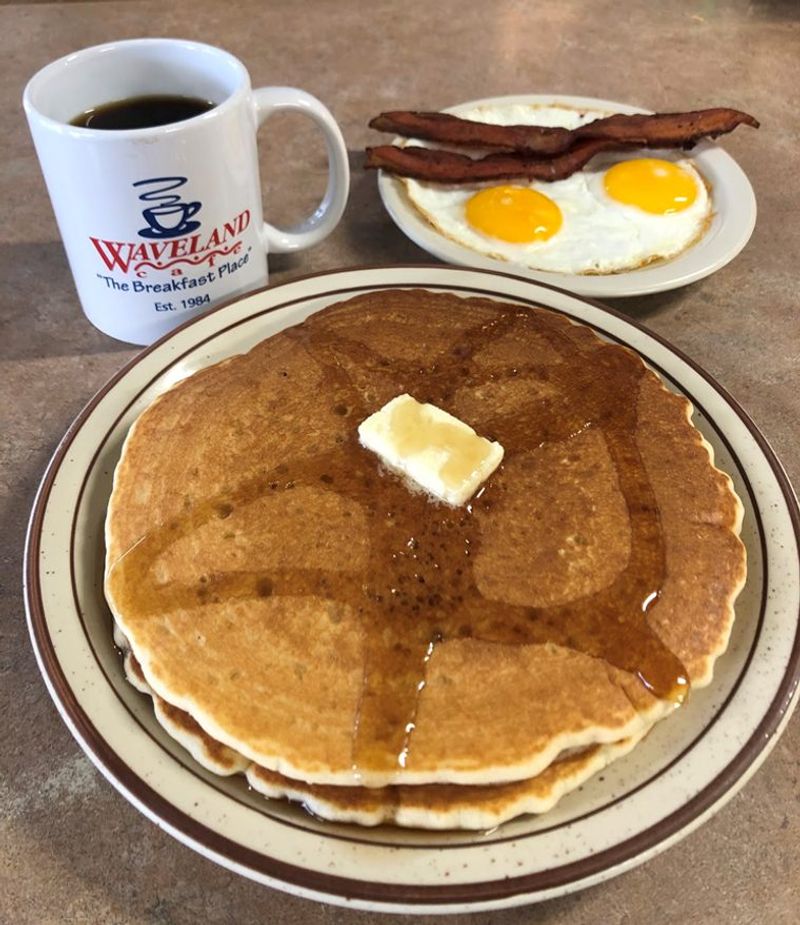 Waveland Cafe – The Pancake Paradise