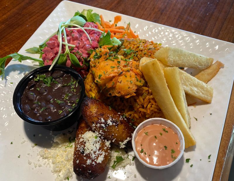 Buen Provecho: Costa Rican Comfort in the Desert