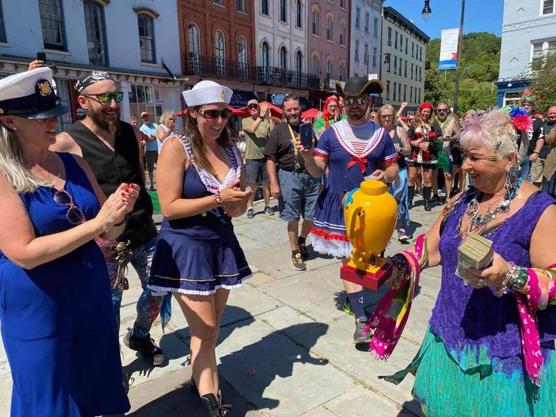 Kingston Artists Soapbox Derby & Fair (Kingston)
