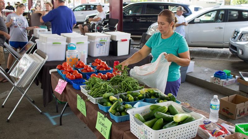 Gretna Farmers Market, A Seafood Paradise