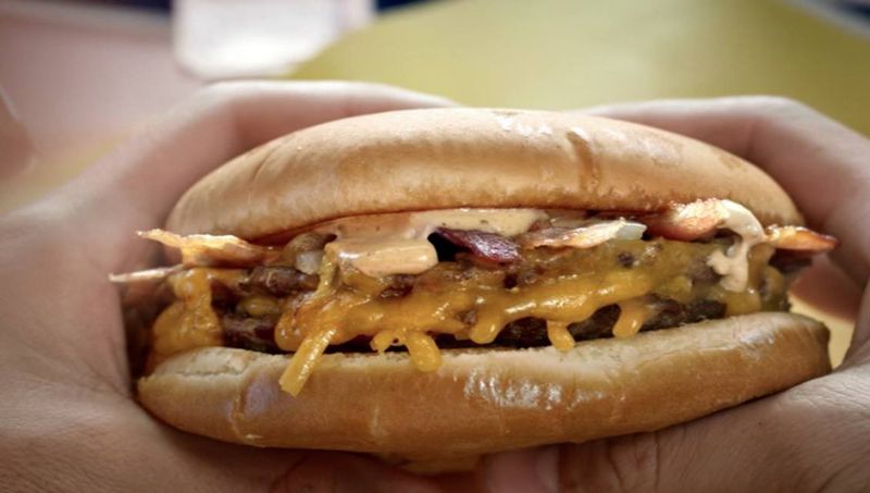 Whataburger’s Chop House Cheddar Burger