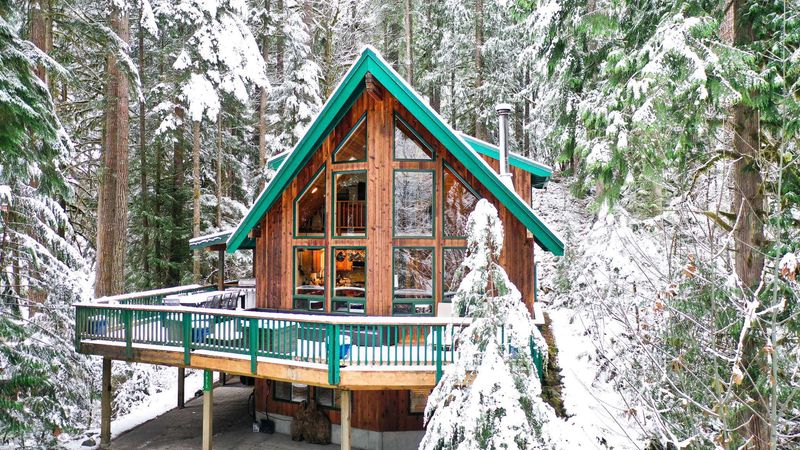 Snowcap Summit Chalet