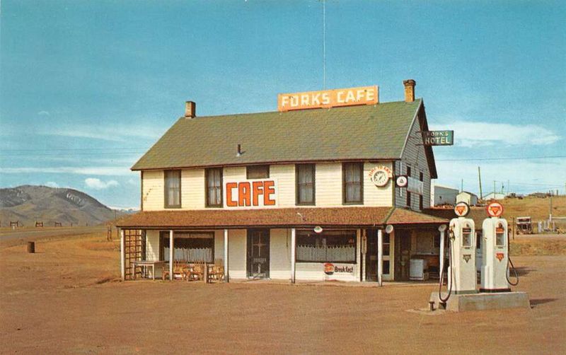 Roadside Diners and Local Eateries